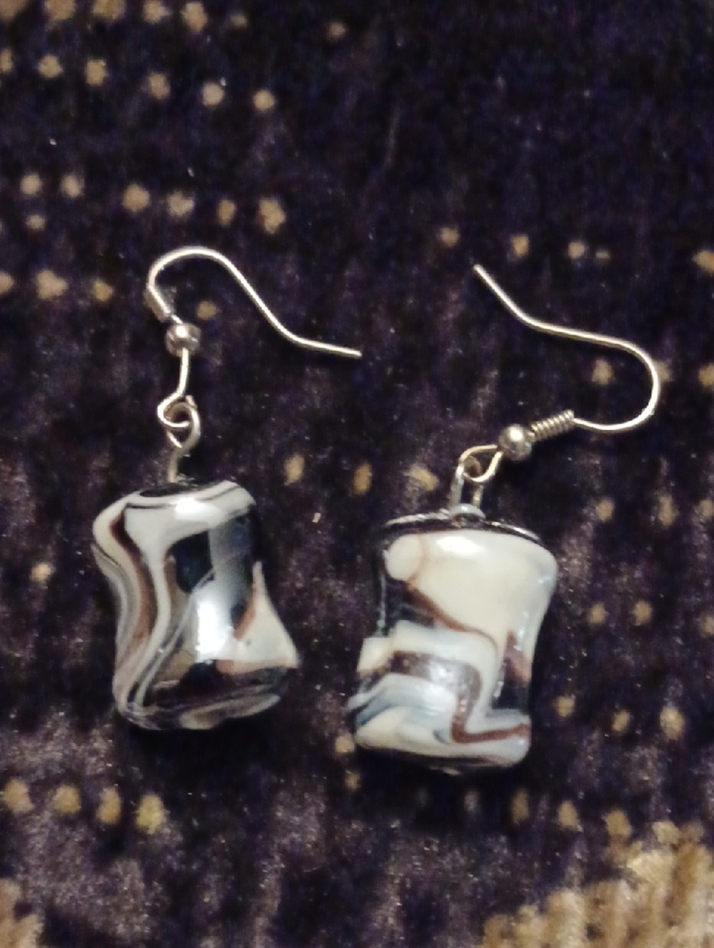 4/$30 Black and White Glass Bead Drop Earrings